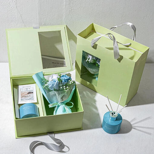 Flower and Perfume Gift Set